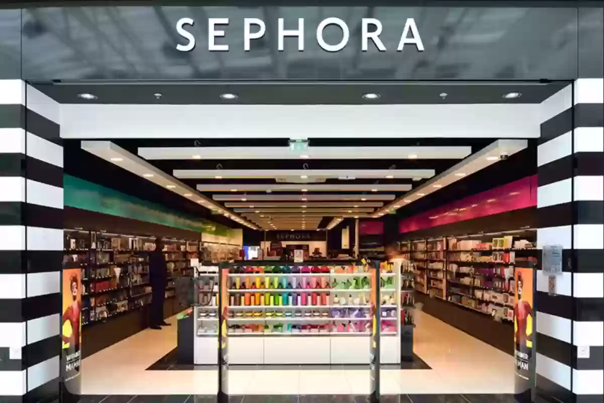 كيفية التواصل مع متاجر سيفورا الكويت Sephora