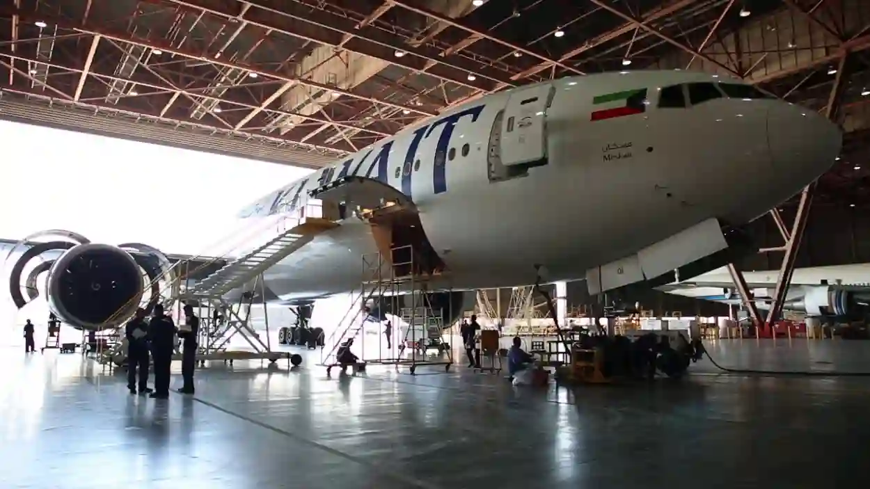 هندسيين الطيران في الكويت
